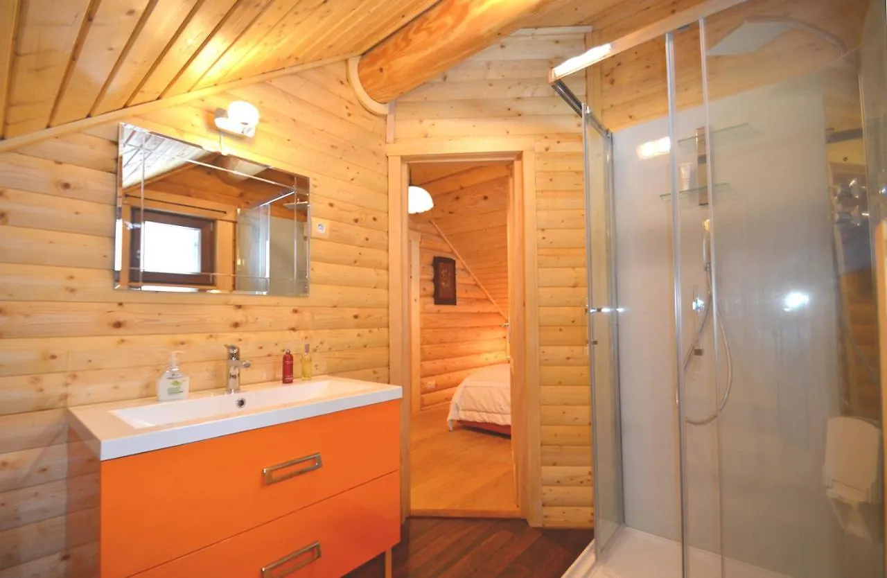 Chalet Mit 7.000 M2 Land Und Wunderschoene Aussicht Skrad