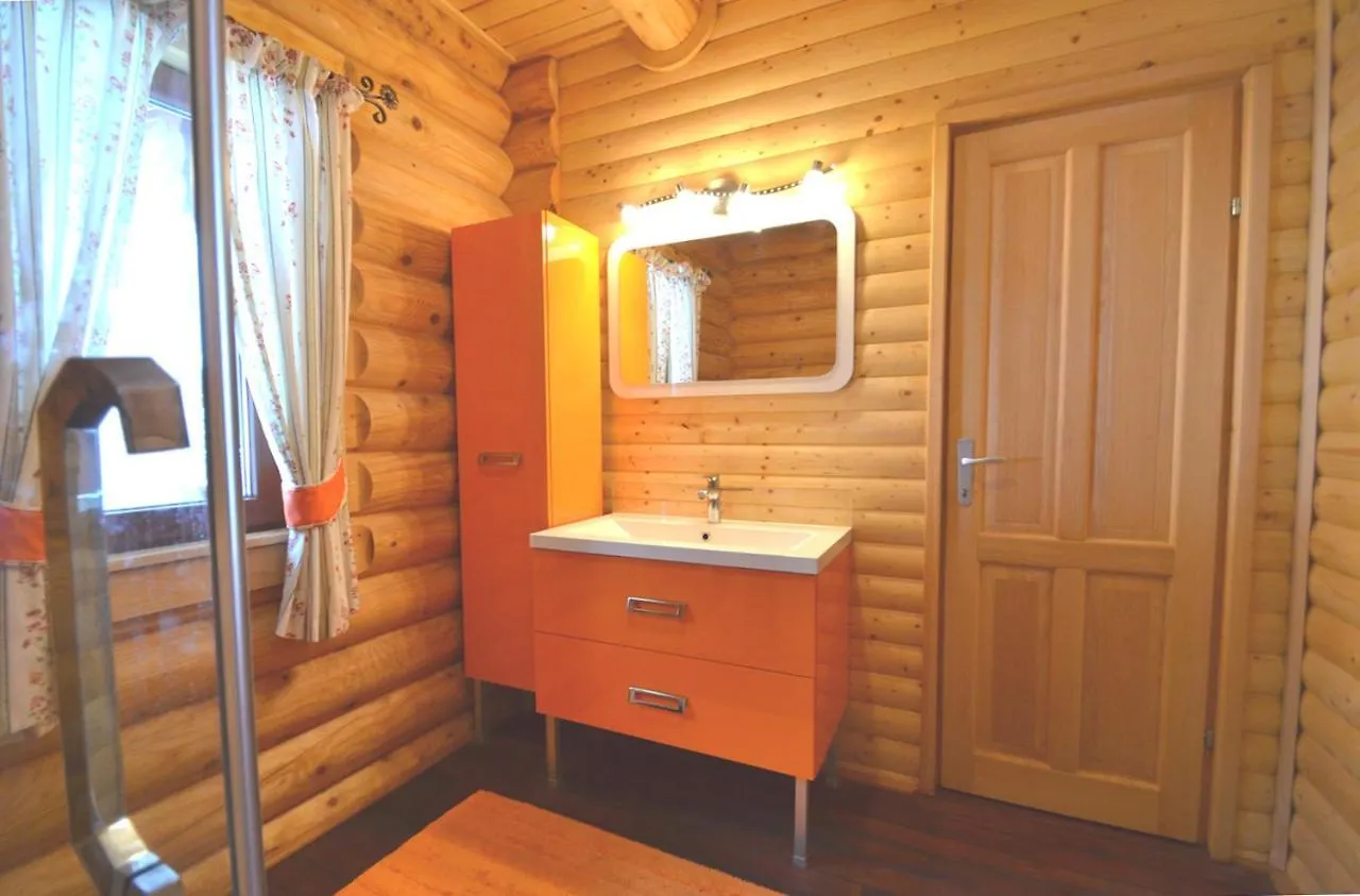 Chalet Mit 7.000 M2 Land Und Wunderschoene Aussicht Skrad