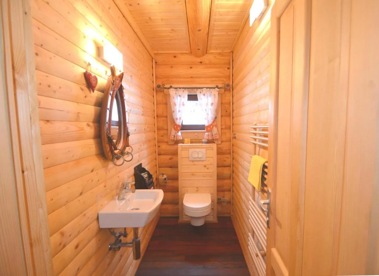 Chalet Mit 7.000 M2 Land Und Wunderschoene Aussicht Skrad Horvátország