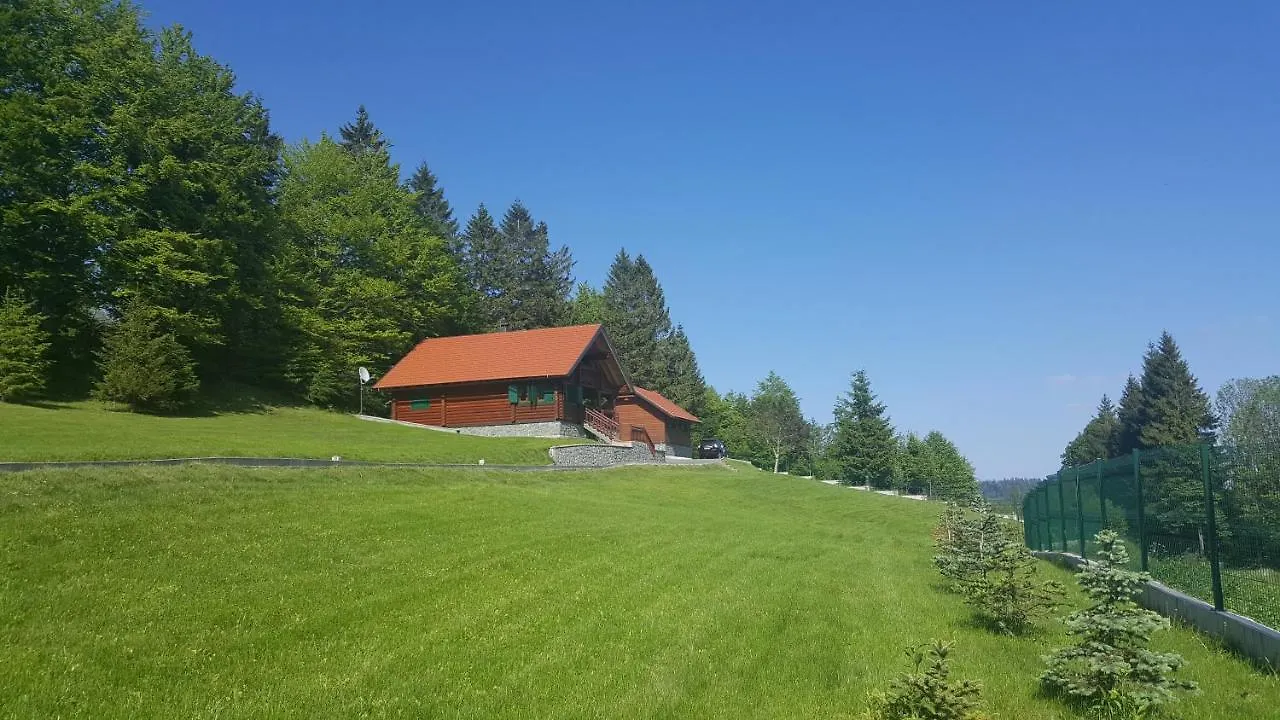 Chalet Mit 7.000 M2 Land Und Wunderschoene Aussicht Skrad
